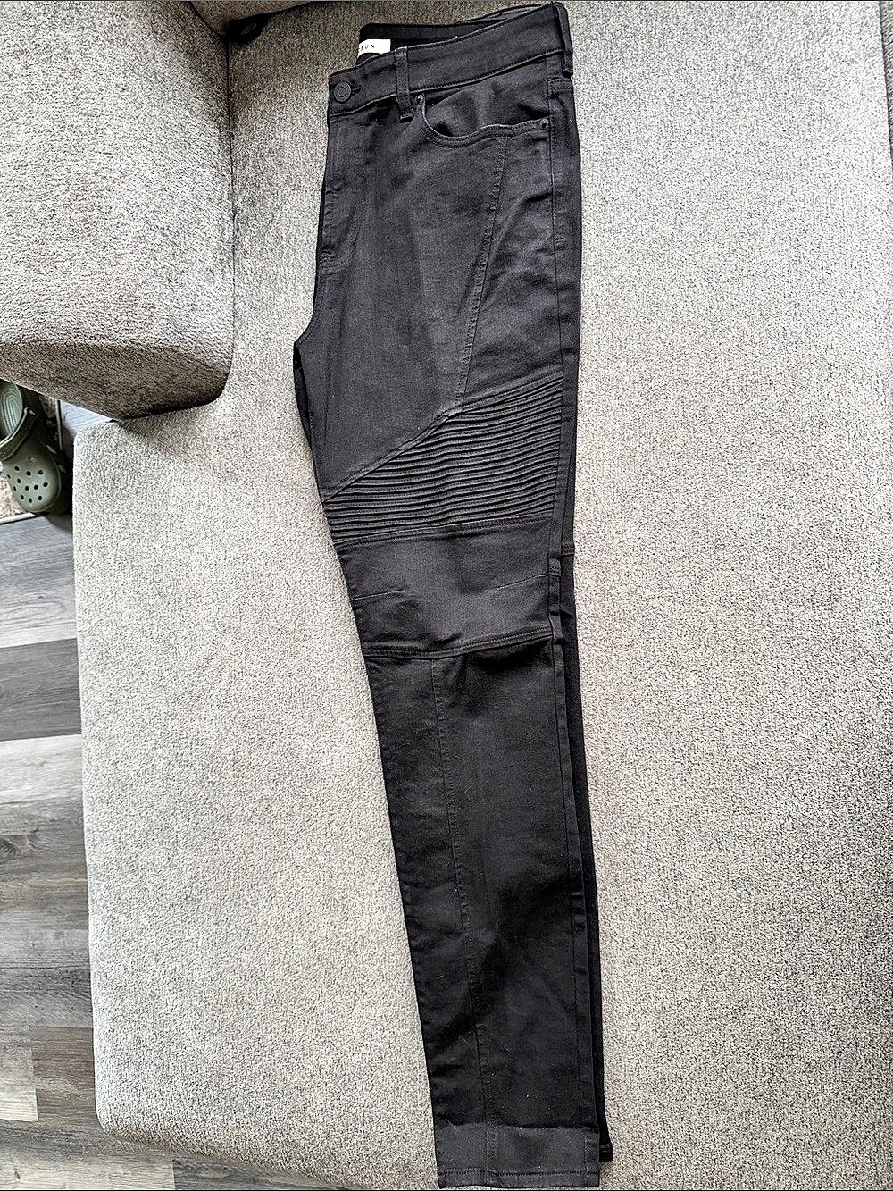 PacSun Moto Skinny Jeans in Black Waist 36